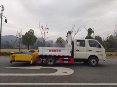 福田祥菱双排防撞缓冲车