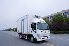 解放J6F国六4.2米冷藏车