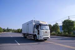 解放J6L精英版7.5米冷藏车（240马力）