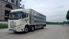 解放小三轴JH6小三轴国六畜禽运输车