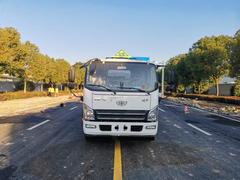 解放虎V国六加油车