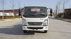 跃进勾臂垃圾车