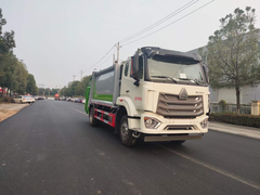 重汽豪沃NX国六压缩垃圾车