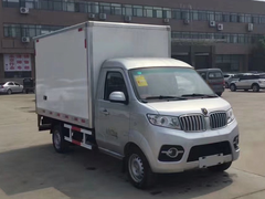 金杯T30 2.8米冷藏车