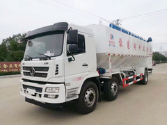 陕汽小三轴30方散装饲料运输车