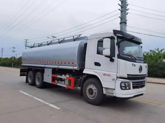 陕汽轩德 25方普通液体运输车